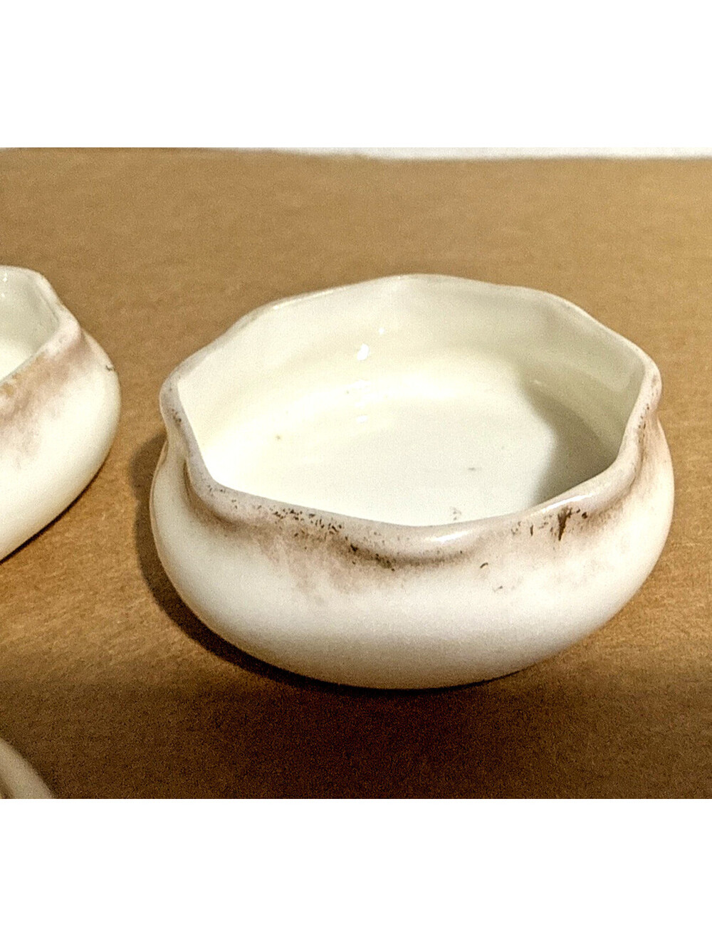 Vintage Belleek Open Salt Dish 5pc Set White Porcelain with Gold Rim - Picture 4 of 9